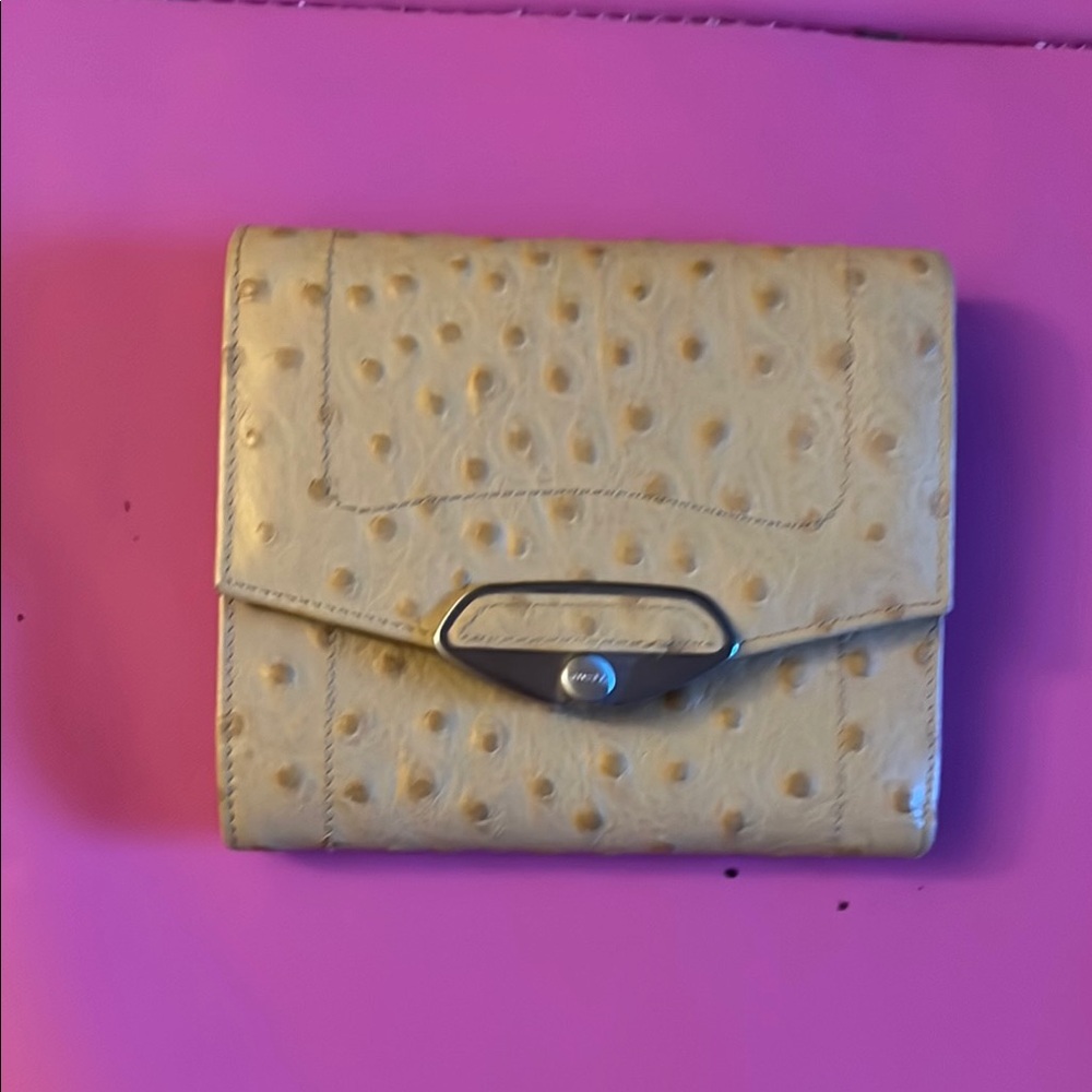 Furla - Cream Compact Leather Wallet with Flap Closure and Gold Hardware